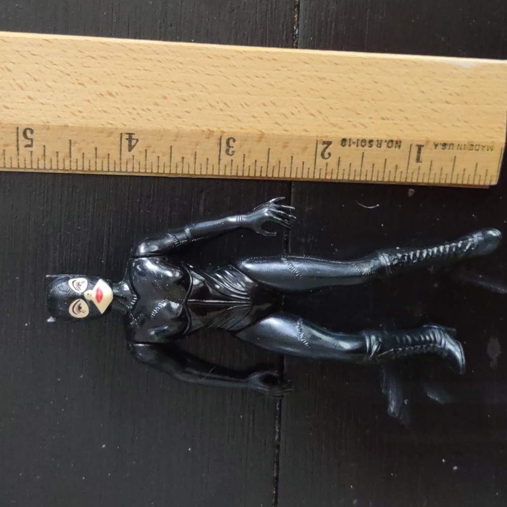 vintage batwoman 4 .5 inches